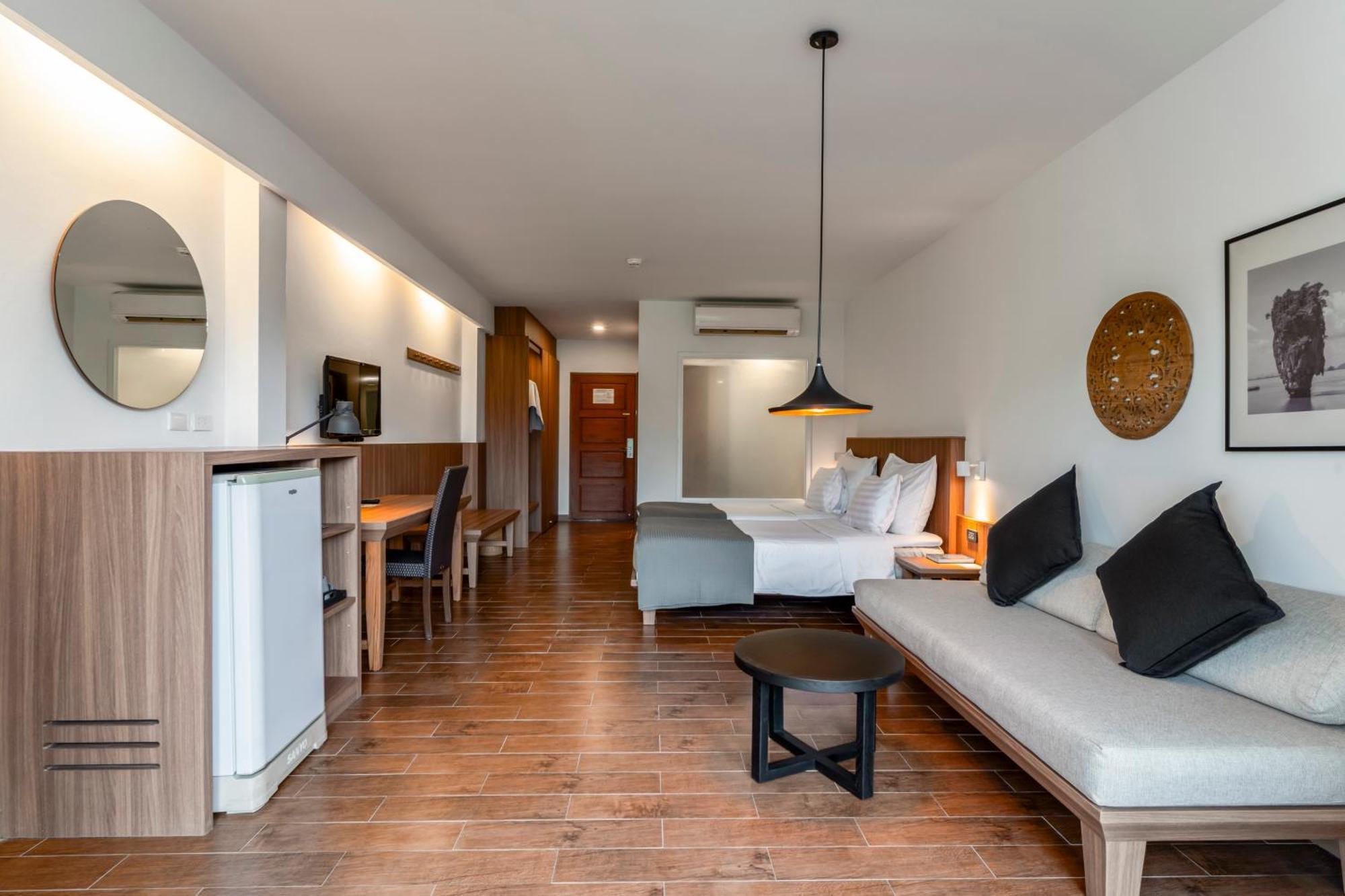 Sunprime Kamala Beach (Adults Only) Bagian luar foto